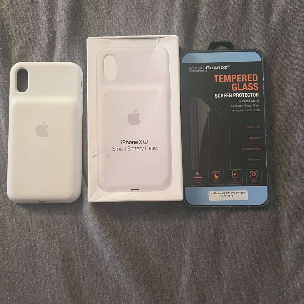 iPhone X/XS Apple Extended Battery Case and Tint Screen Protector